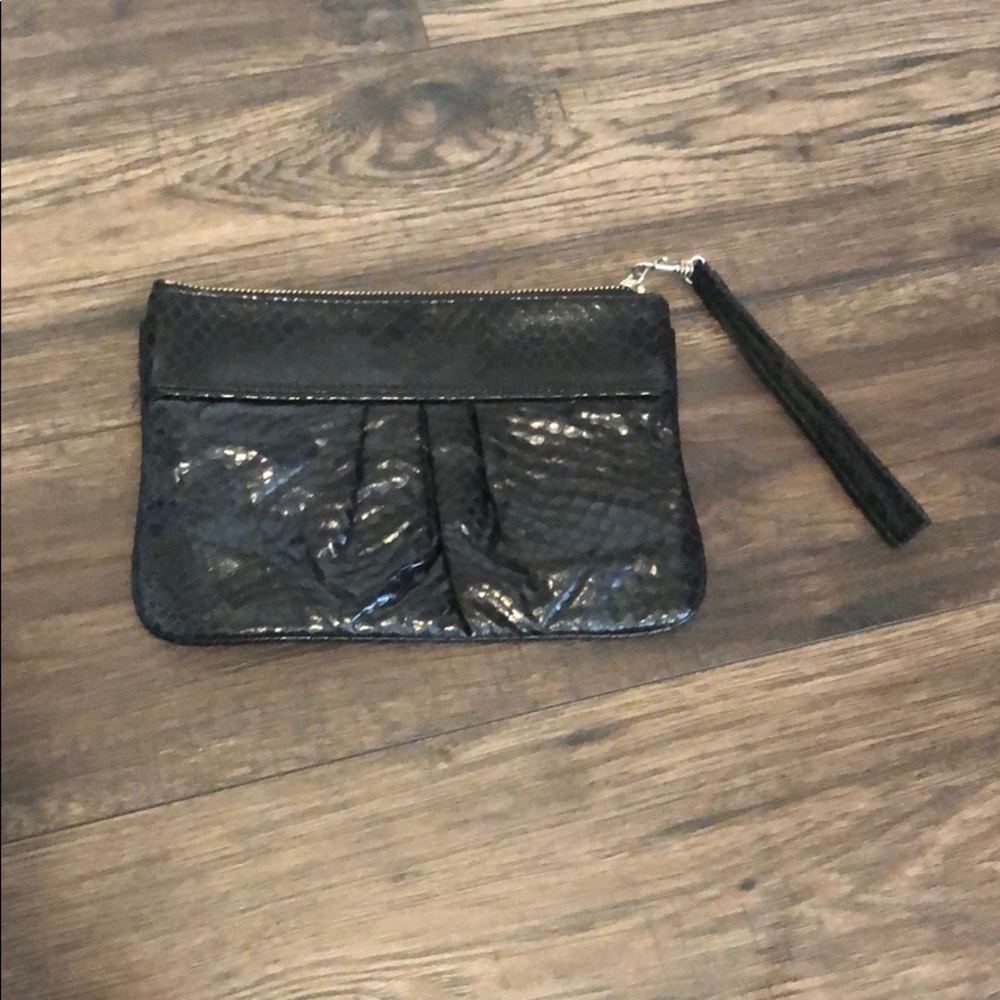 Express Black Snakeskin Wristlet